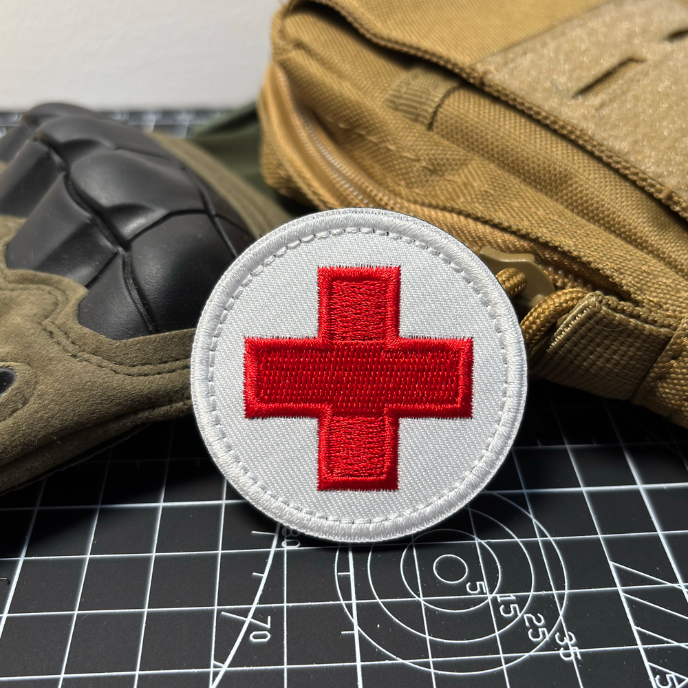 First Aid Red Cross Round Patc – First Aid Bag Kit recenzja i cena