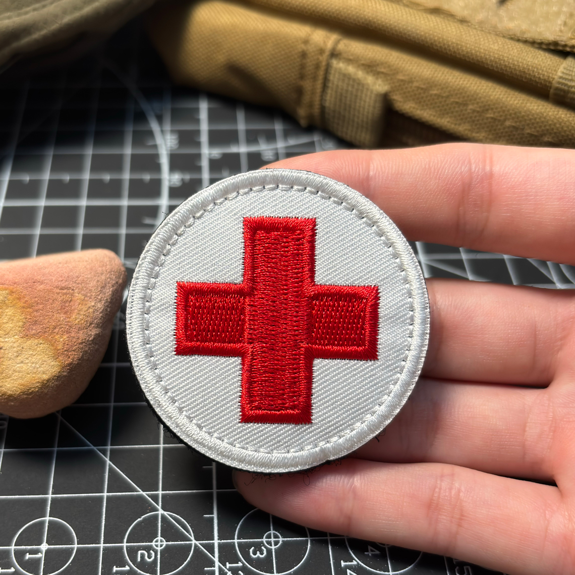 First Aid Red Cross Round Patc – First Aid Bag Kit recenzja i cena